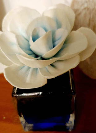 Colour Changing Reed diffuser with Flowers - Inspired options 100ml