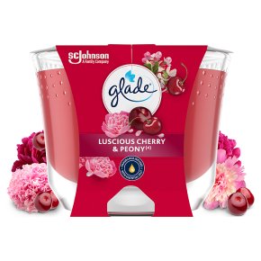 GLADE Luscious Cherry & Peony Scented Candle 120g BOGOFF